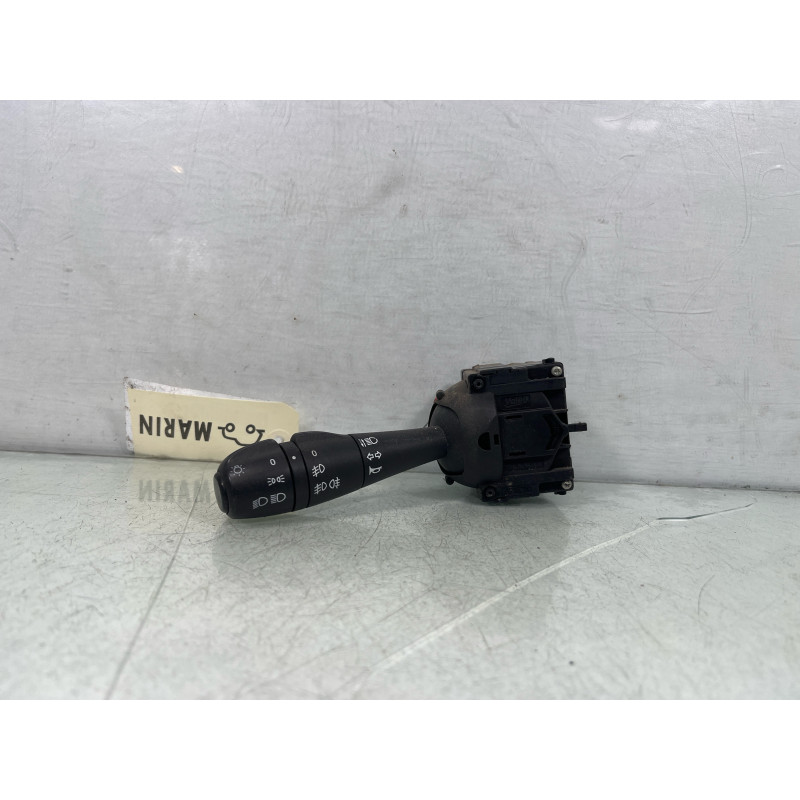 Commodo phare DACIA DOKKER Photo n°1