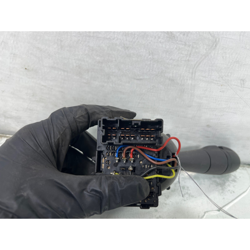 Commodo phare DACIA DOKKER Photo n°3