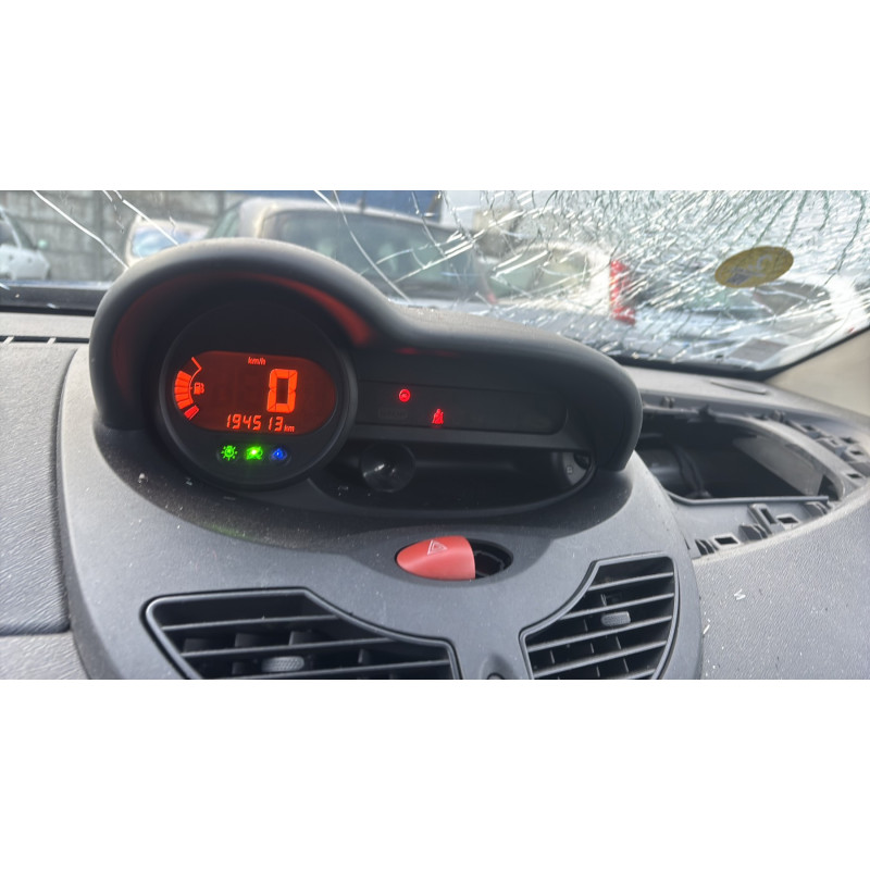 Ceinture avant gauche RENAULT TWINGO 2 Photo n°18