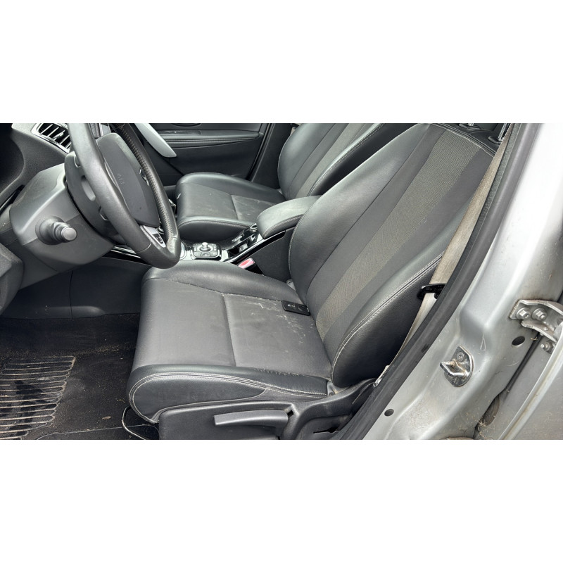 Commande regulateur vitesse RENAULT MEGANE 3 Photo n°16