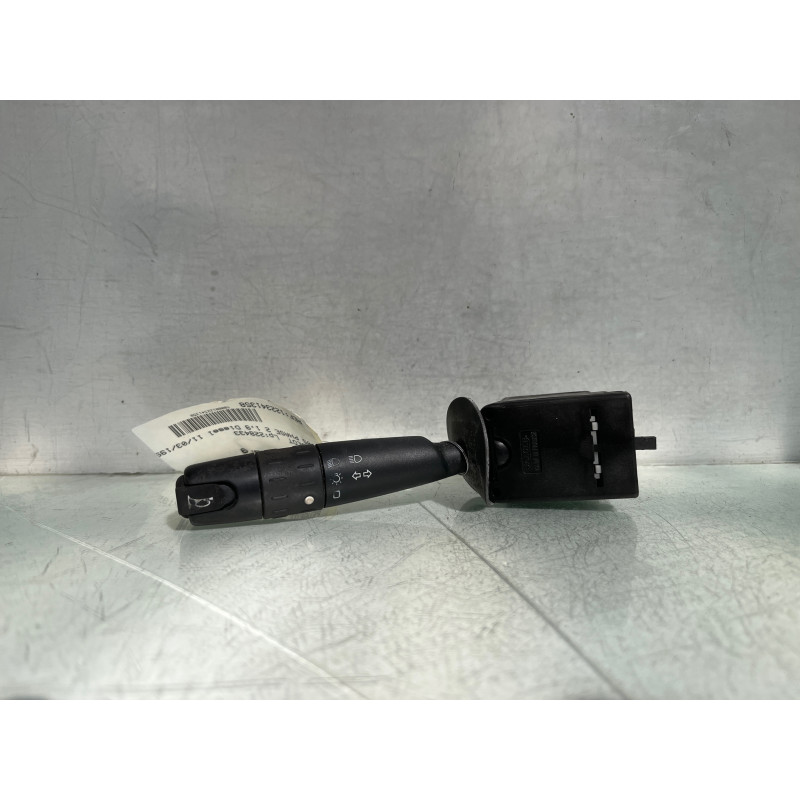 Commodo phare PEUGEOT 405 Photo n°1