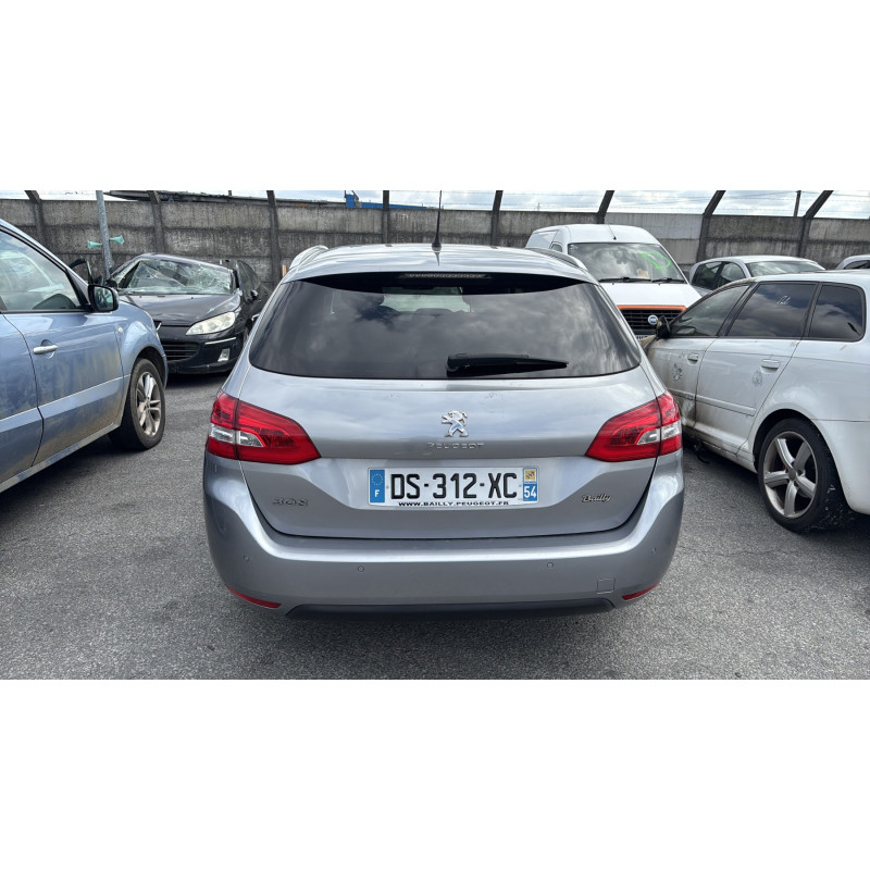 Bouton de warning PEUGEOT 308 2 SW Photo n°20