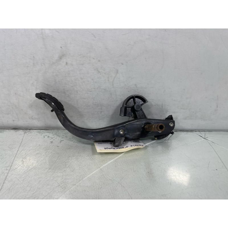 Pedale d'embrayage RENAULT SUPER 5 Photo n°2