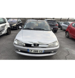 Pare boue avant droit PEUGEOT 306