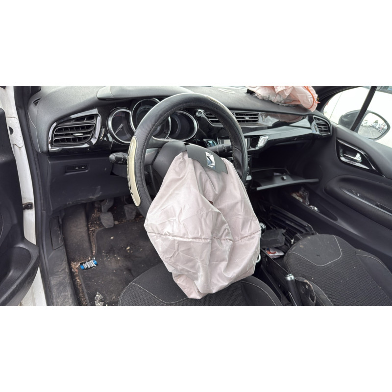 Cremaillere assistee CITROEN DS3 Photo n°18