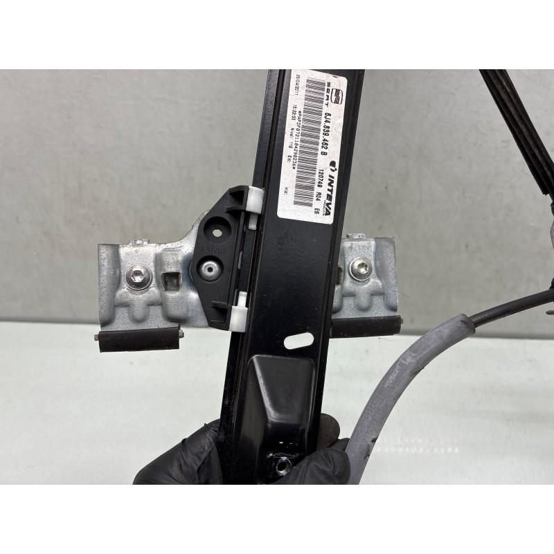 Leve vitre mecanique arriere droit SEAT IBIZA 4 Photo n°4