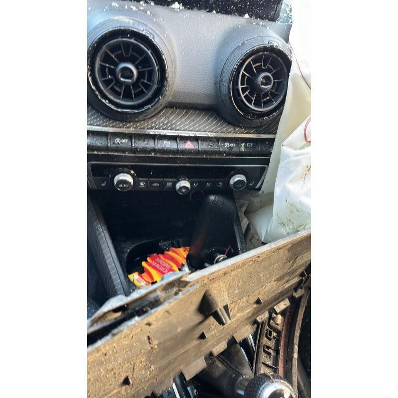 Pare boue arriere droit AUDI Q2 Photo n°13