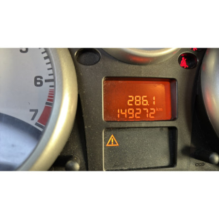 Pare boue avant gauche PEUGEOT 207 Photo n°4