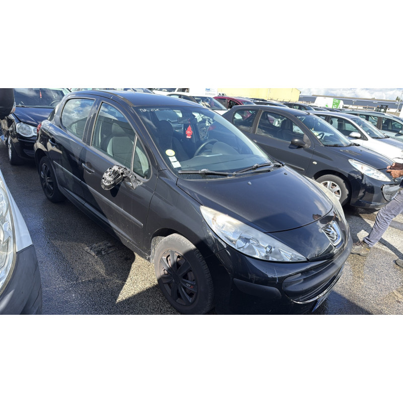 Pare boue avant gauche PEUGEOT 207 Photo n°7