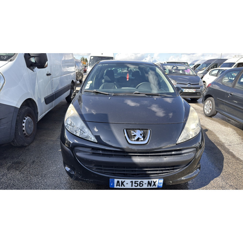 Pare boue avant gauche PEUGEOT 207 Photo n°13