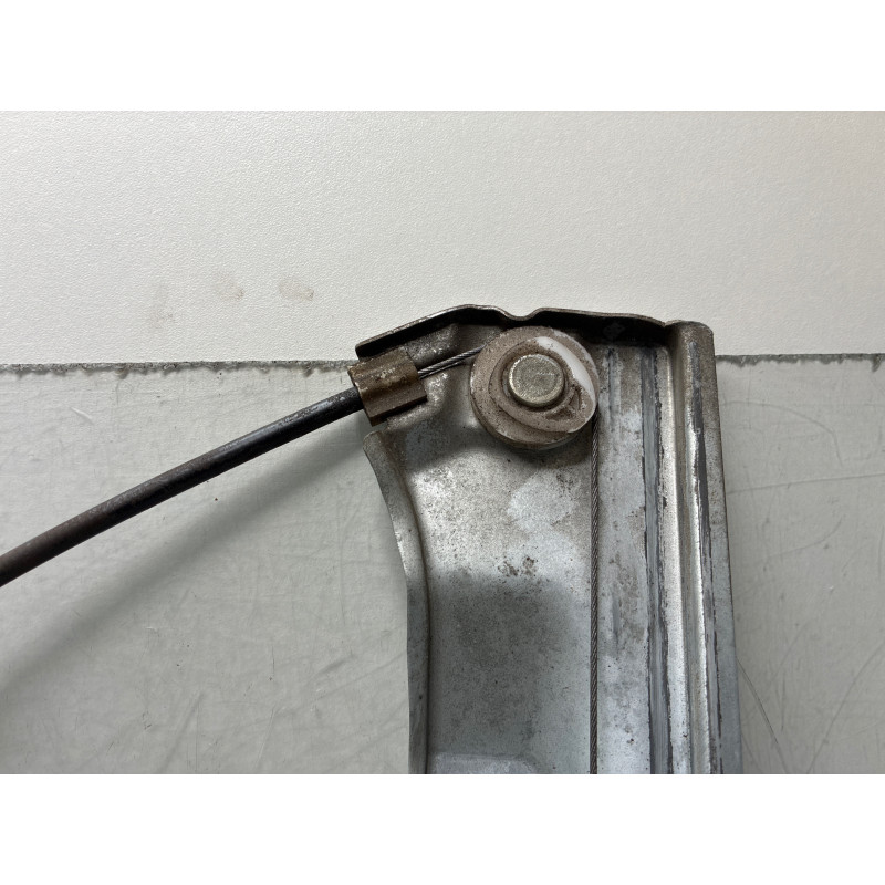 Leve vitre electrique avant gauche RENAULT CLIO 3 Photo n°6