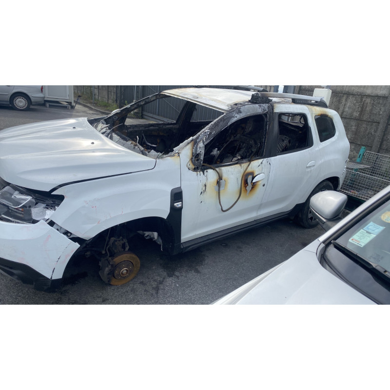 Pare boue arriere droit DACIA DUSTER 2 Photo n°11