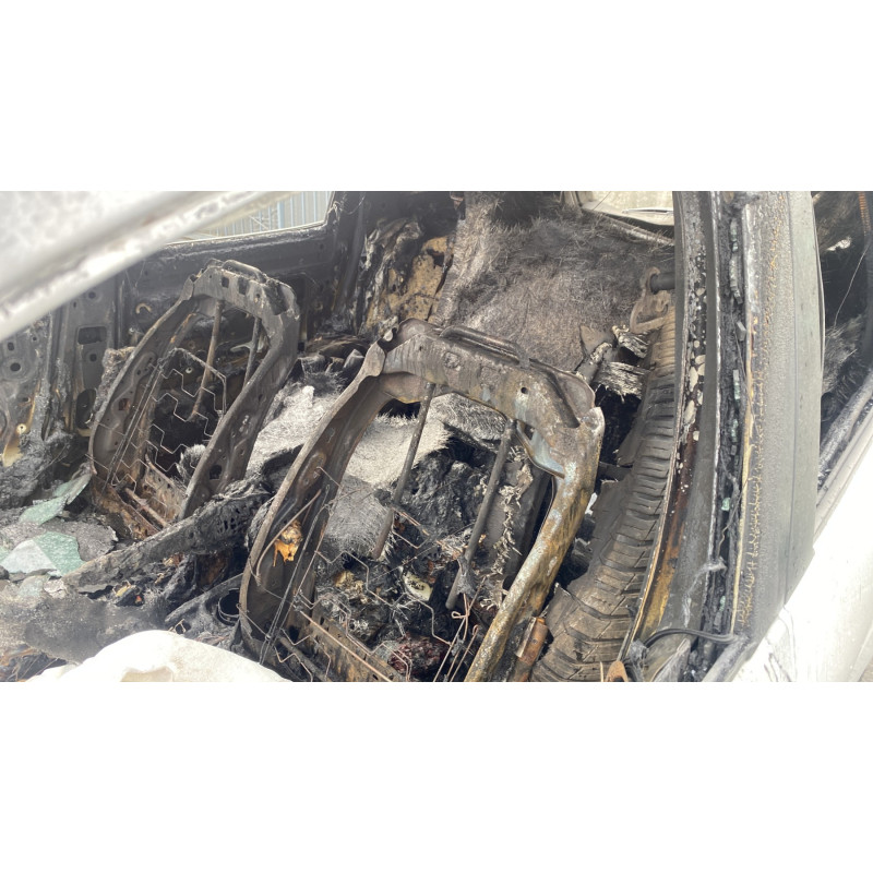 Pare boue arriere gauche DACIA DUSTER 2 Photo n°14