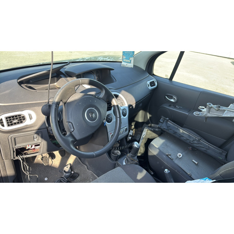 Pare boue arriere gauche RENAULT GRAND MODUS Photo n°16