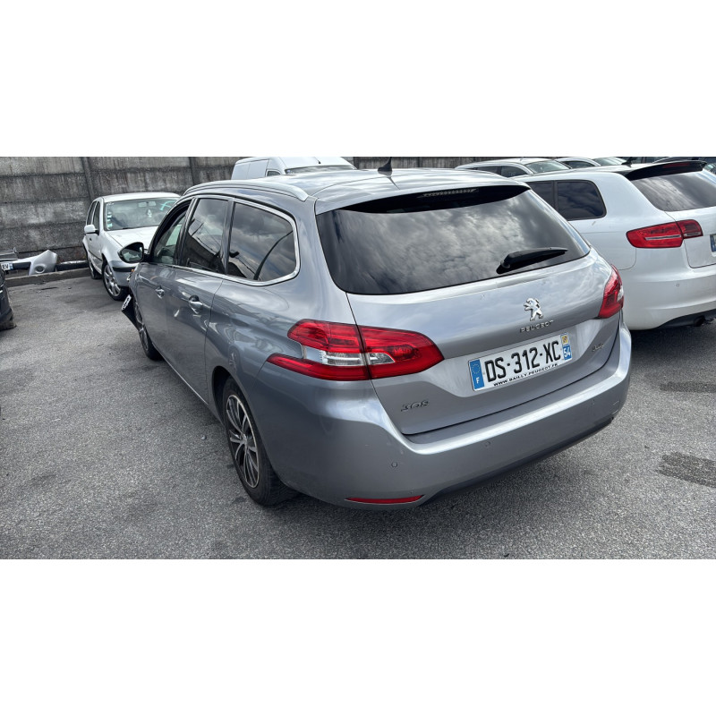 Ecran GPS PEUGEOT 308 2 SW Photo n°18