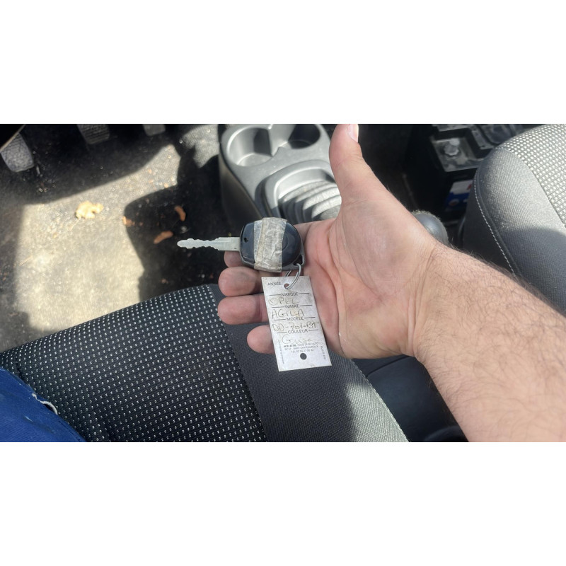 Pare boue avant droit OPEL AGILA A Photo n°18