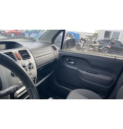 Pare boue avant gauche OPEL AGILA A