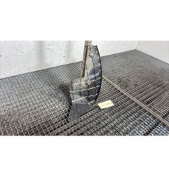 Pare boue arriere droit TOYOTA YARIS 3