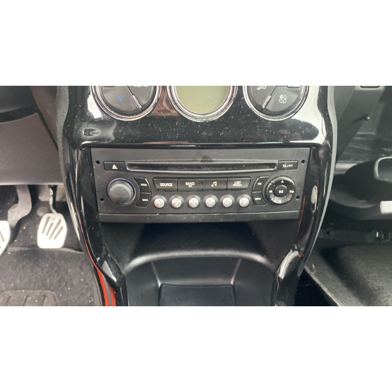 Pare boue avant droit CITROEN DS3 Photo n°12