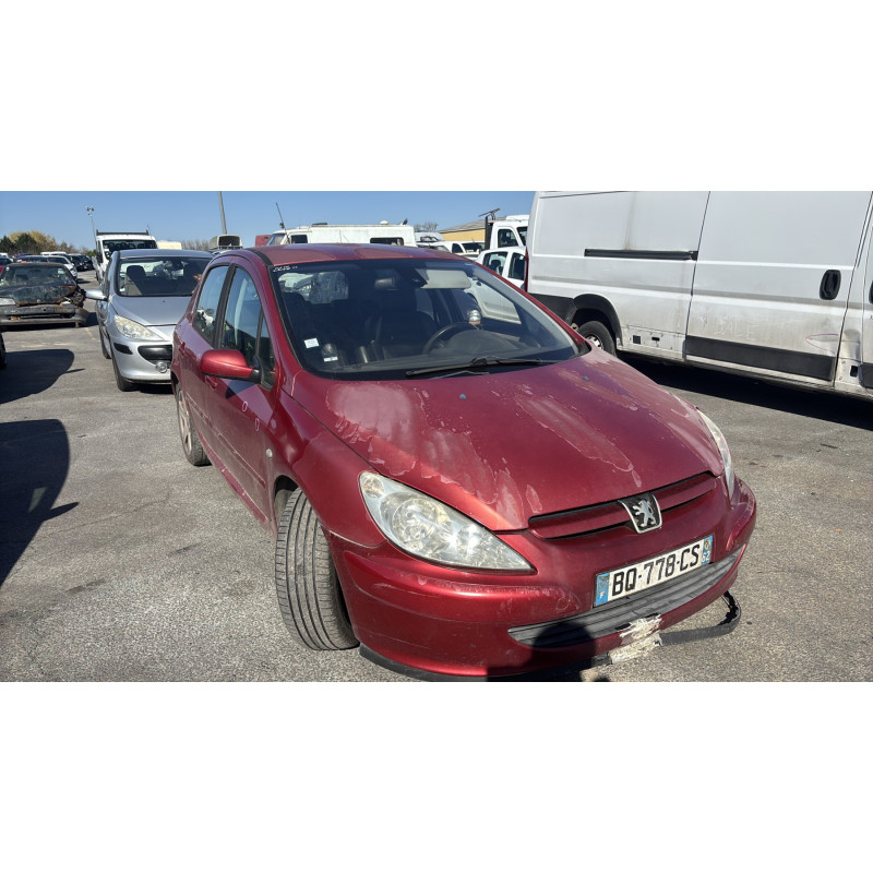 Pare boue avant droit PEUGEOT 307 Photo n°6