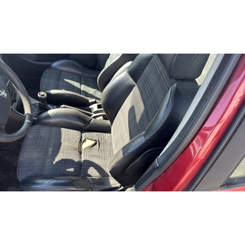 Pare boue avant droit PEUGEOT 307 Photo n°15