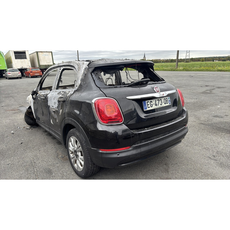 Pare boue arriere gauche FIAT 500X Photo n°8