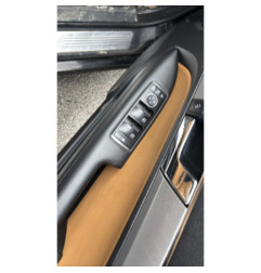 Pare boue avant droit MERCEDES CLASSE E 207