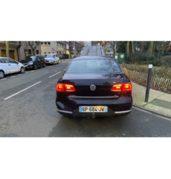 Pare boue avant droit VOLKSWAGEN PASSAT 6