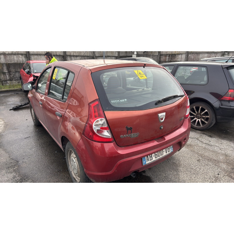 Pare boue avant gauche DACIA SANDERO 1 Photo n°7