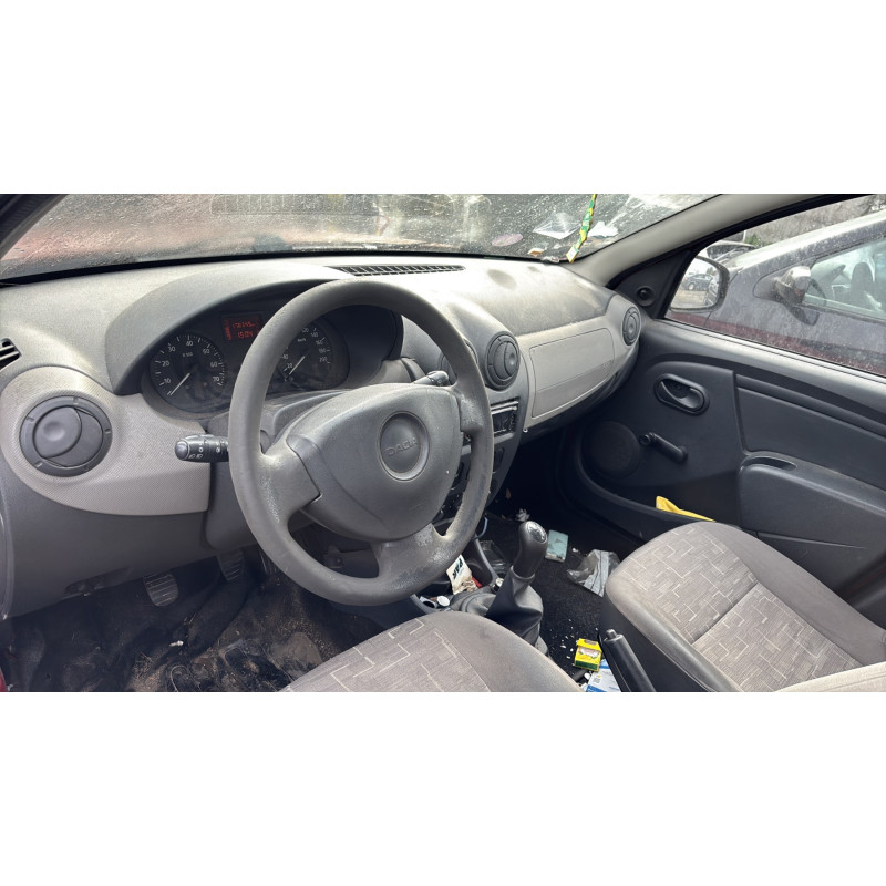 Pare boue avant gauche DACIA SANDERO 1 Photo n°14