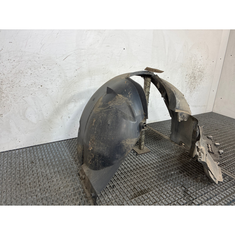 Pare boue avant gauche DACIA SANDERO 1 Photo n°2