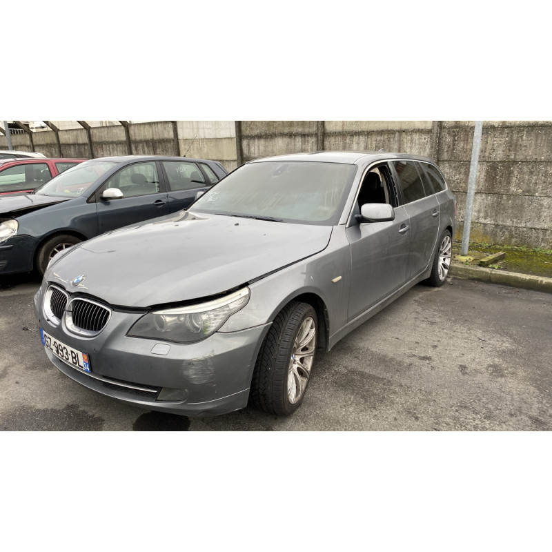 Pare boue avant droit BMW SERIE 5 E61 Photo n°4