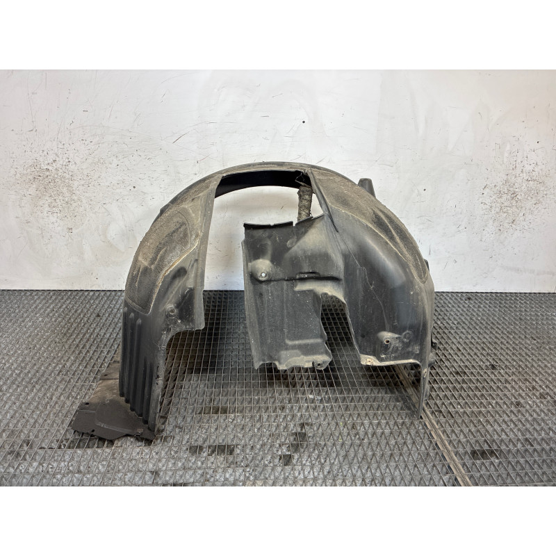 Pare boue avant gauche BMW SERIE 5 E61 Photo n°2