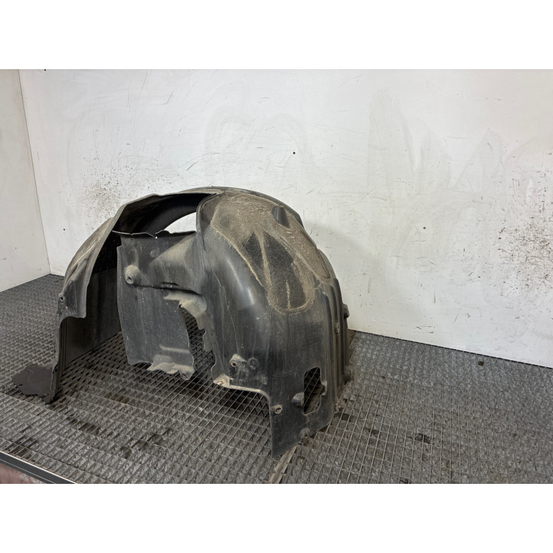 Pare boue avant gauche BMW SERIE 5 E61 Photo n°4