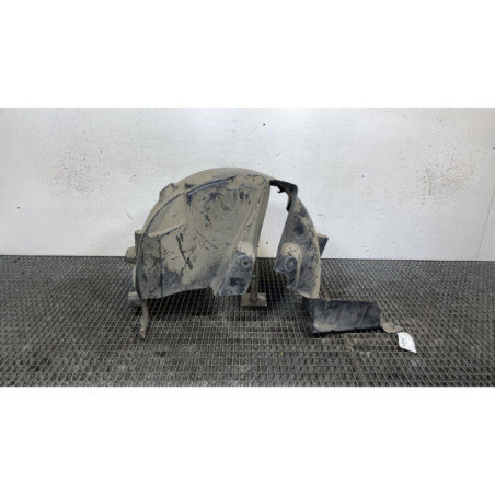 Pare boue arriere droit RENAULT CLIO 4 Photo n°1