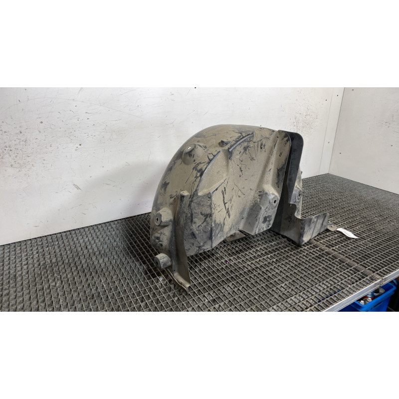 Pare boue arriere droit RENAULT CLIO 4 Photo n°2