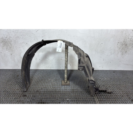 Pare boue avant gauche SUZUKI SWIFT 4 Photo n°1