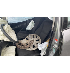 Pare boue avant gauche SUZUKI SWIFT 4