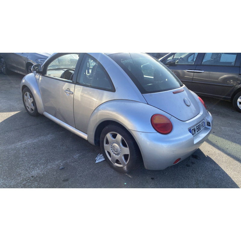 Pare boue avant gauche VOLKSWAGEN NEW BEETLE 1 Photo n°8