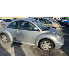 Pare boue avant gauche VOLKSWAGEN NEW BEETLE 1