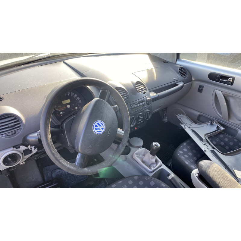 Pare boue avant gauche VOLKSWAGEN NEW BEETLE 1 Photo n°18