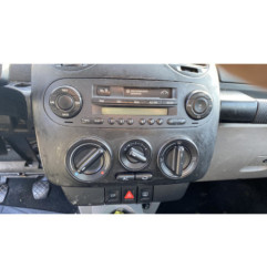 Pare boue avant gauche VOLKSWAGEN NEW BEETLE 1