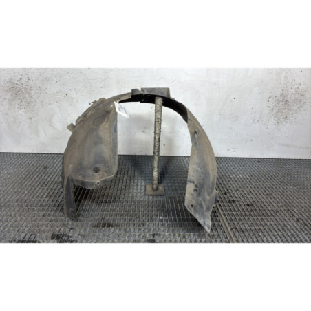 Pare boue avant droit OPEL ZAFIRA B Photo n°1