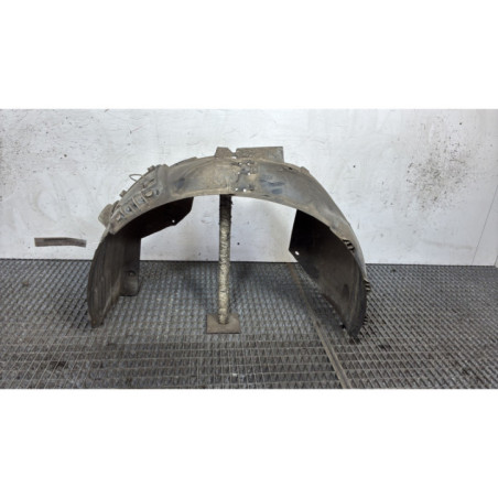 Pare boue avant gauche OPEL ZAFIRA B Photo n°1