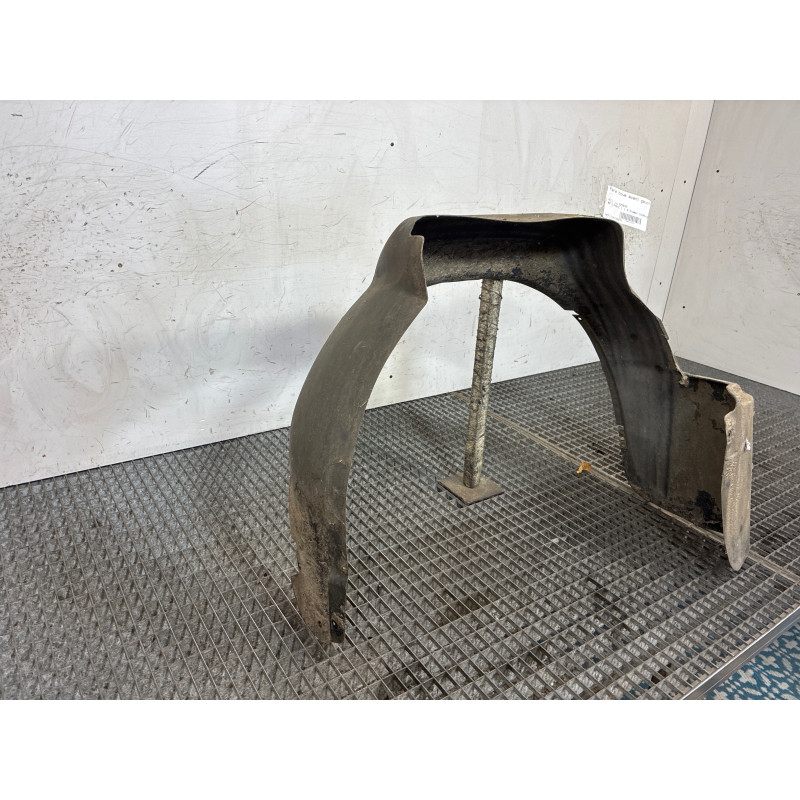 Pare boue avant gauche AUDI A3 1 Photo n°1