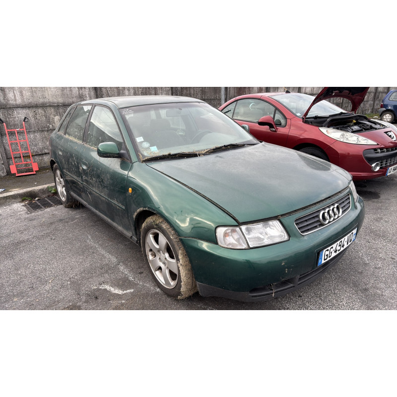 Pare boue avant gauche AUDI A3 1 Photo n°5