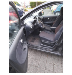 Pare boue arriere droit NISSAN NOTE 1