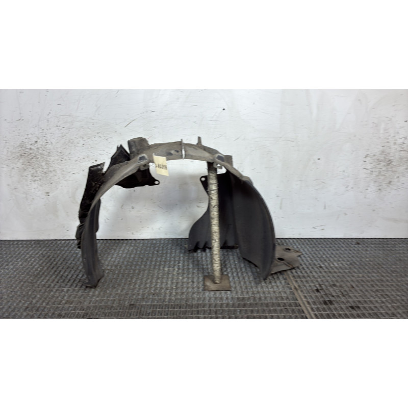 Pare boue avant droit NISSAN NOTE 1 Photo n°4