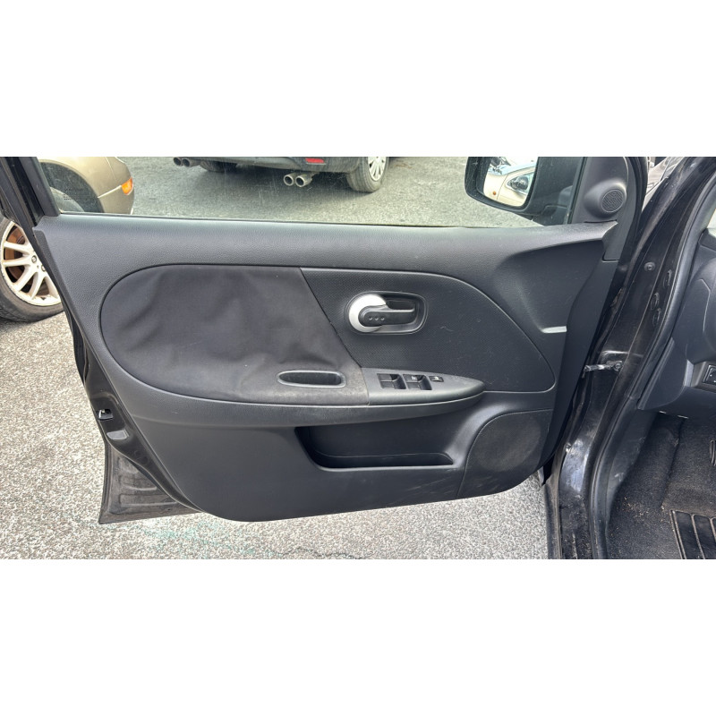 Pare boue avant droit NISSAN NOTE 1 Photo n°17