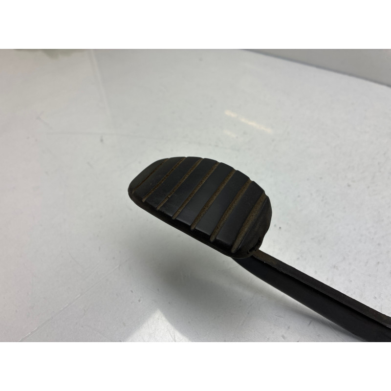 Pedale d'embrayage RENAULT CLIO 3 Photo n°2